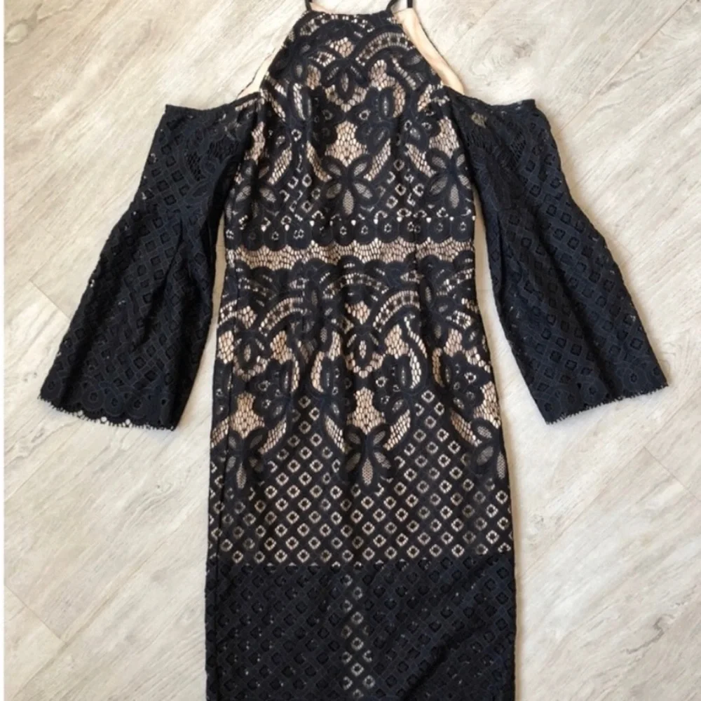 Bardot Black Lace Dress - Picture 4 of 9